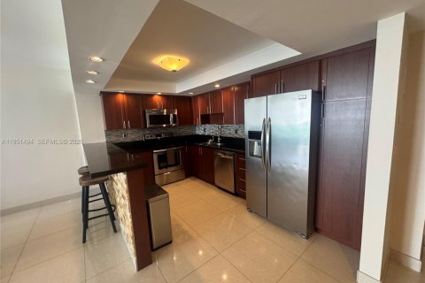 Copropriété à louer à Sunny Isles Beach, Floride: 2 chambres, 139.82 m2 № 2007813 - photo 15