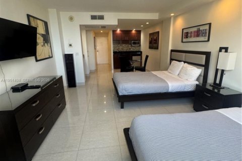 Copropriété à louer à Sunny Isles Beach, Floride: 2 chambres, 139.82 m2 № 2007813 - photo 28