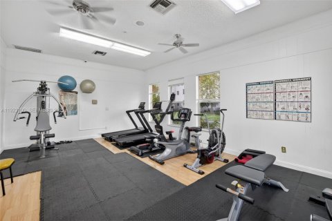 Condo in Lauderdale Lakes, Florida, 1 bedroom  № 1984234 - photo 26