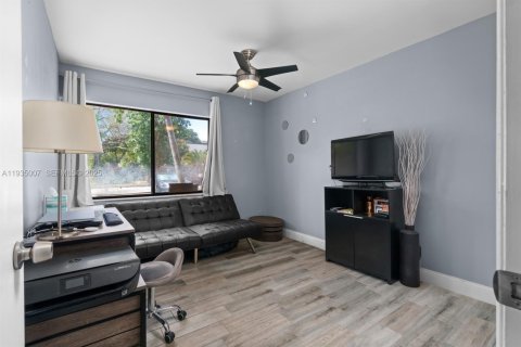 Adosado en venta en Fort Lauderdale, Florida, 3 dormitorios, 129.13 m2 № 1993074 - foto 29