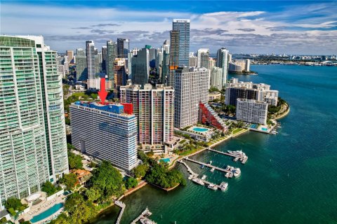 Copropriété à louer à Miami, Floride: 2 chambres, 122.26 m2 № 2018419 - photo 25