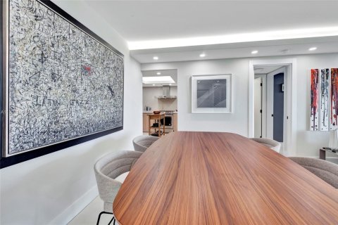 Copropriété à louer à Miami, Floride: 2 chambres, 122.26 m2 № 2018419 - photo 9