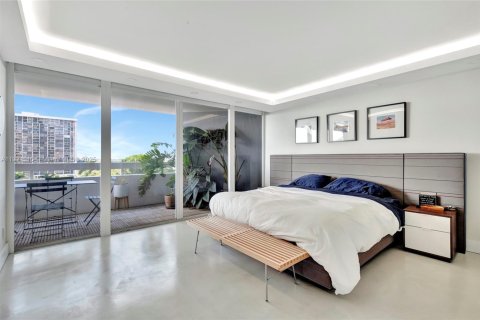 Copropriété à louer à Miami, Floride: 2 chambres, 122.26 m2 № 2018419 - photo 15