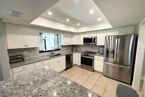 Casa en alquiler en Winter Haven, Florida, 3 dormitorios, 179.95 m2 № 1908582 - foto 10