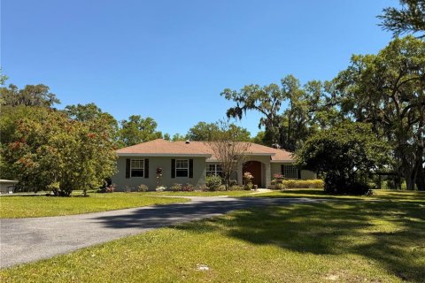 Casa en venta en Ocala, Florida, 3 dormitorios, 166.39 m2 № 1918610 - foto 1