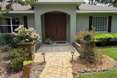 Casa en venta en Ocala, Florida, 3 dormitorios, 166.39 m2 № 1918610 - foto 2
