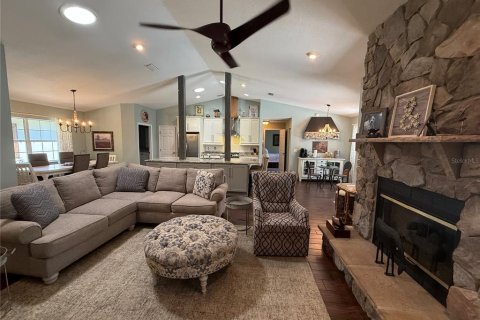 Casa en venta en Ocala, Florida, 3 dormitorios, 166.39 m2 № 1918610 - foto 4