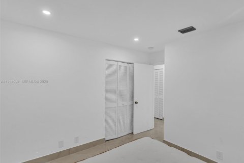 Casa en venta en Hollywood, Florida, 3 dormitorios, 153.1 m2 № 1991591 - foto 10