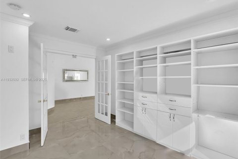 Casa en venta en Hollywood, Florida, 3 dormitorios, 153.1 m2 № 1991591 - foto 17