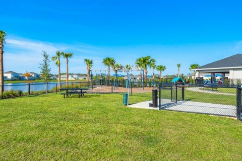 House in Apollo Beach, Florida 4 bedrooms, 222.5 sq.m. № 2384298 - photo 26