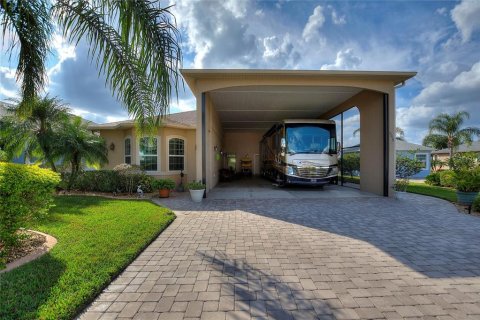 Casa en venta en Polk City, Florida, 1 dormitorio, 115.2 m2 № 2098522 - foto 29