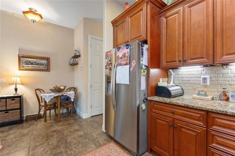 Casa en venta en Polk City, Florida, 1 dormitorio, 115.2 m2 № 2098522 - foto 4