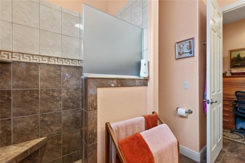 Casa en venta en Polk City, Florida, 1 dormitorio, 115.2 m2 № 2098522 - foto 10