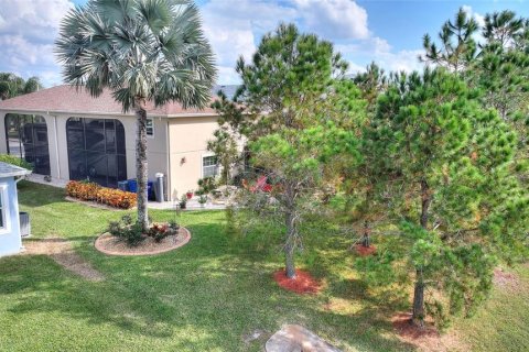 Casa en venta en Polk City, Florida, 1 dormitorio, 115.2 m2 № 2098522 - foto 25