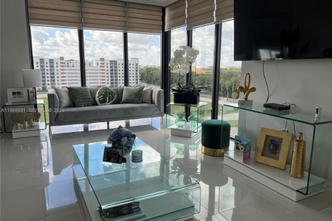 Condo in Doral, Florida, 3 bedrooms № 2032200 - photo 6