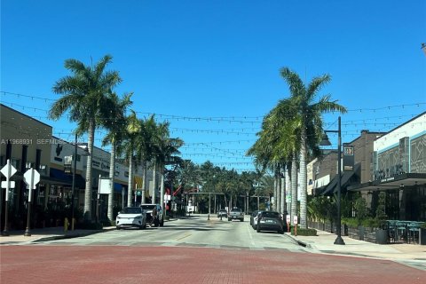 Condo in Doral, Florida, 3 bedrooms № 2032200 - photo 11