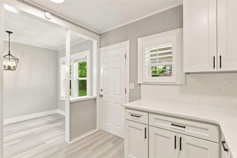 House in Orlando, Florida 2 bedrooms, 121.33 sq.m. № 2209841 - photo 16