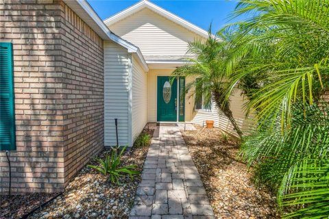 Villa ou maison à vendre à Orange City, Floride: 3 chambres, 157.28 m2 № 1602944 - photo 3