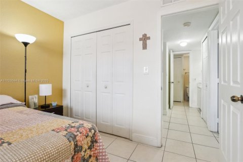 Condominio en venta en Miami, Florida, 2 dormitorios, 91.6 m2 № 1715323 - foto 13