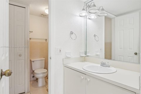 Condominio en venta en Miami, Florida, 2 dormitorios, 91.6 m2 № 1715323 - foto 14