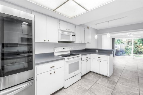 Copropriété à vendre à Largo, Floride: 3 chambres, 236.9 m2 № 2239778 - photo 14