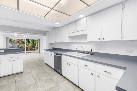 Copropriété à vendre à Largo, Floride: 3 chambres, 236.9 m2 № 2239778 - photo 13