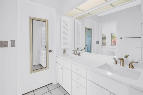 Copropriété à vendre à Largo, Floride: 3 chambres, 236.9 m2 № 2239778 - photo 18