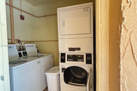 Купить кондоминиум в Хайалиа, Флорида 3 спальни, 135.45м2, № 2013643 - фото 16