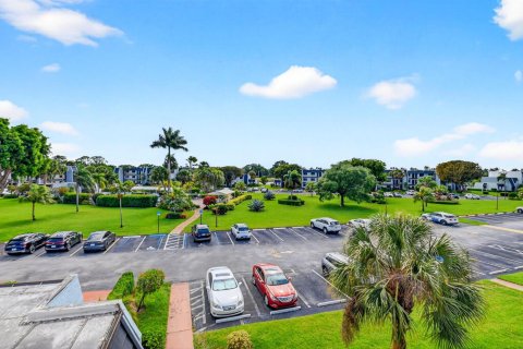 Condo in Lake Worth, Florida, 2 bedrooms  № 2245568 - photo 5