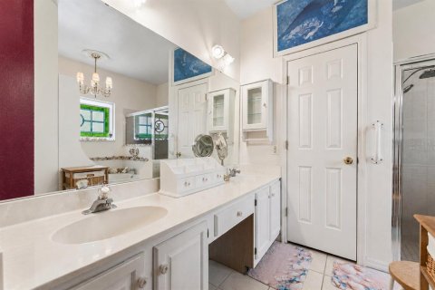 Casa en venta en Orlando, Florida, 5 dormitorios, 270.72 m2 № 2341660 - foto 25