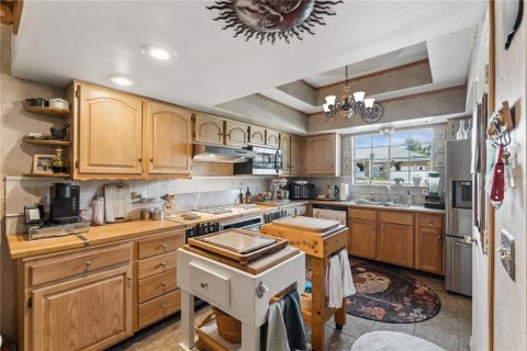 Casa en venta en Orlando, Florida, 5 dormitorios, 270.72 m2 № 2341660 - foto 6