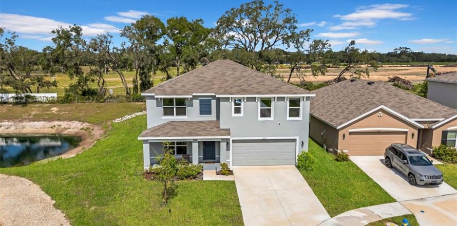 House in Spring Hill, Florida 5 bedrooms, 242.01 sq.m. № 1838025