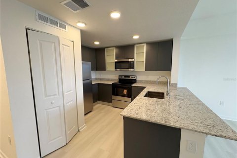 Copropriété à louer à Orlando, Floride: 1 chambre, 69.68 m2 № 2416959 - photo 4