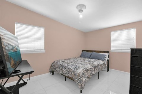 Villa ou maison à vendre à Orlando, Floride: 3 chambres, 99.96 m2 № 2210087 - photo 17