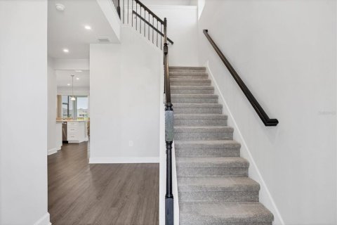 Casa en venta en Lakewood Ranch, Florida, 5 dormitorios, 220.18 m2 № 1751313 - foto 14