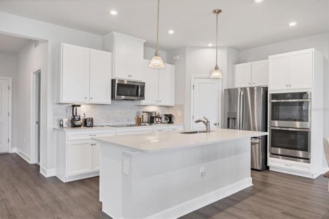 Casa en venta en Lakewood Ranch, Florida, 5 dormitorios, 220.18 m2 № 1751313 - foto 6