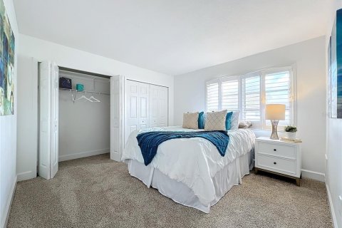 Copropriété à louer à Sarasota, Floride: 2 chambres, 127.46 m2 № 2291388 - photo 19