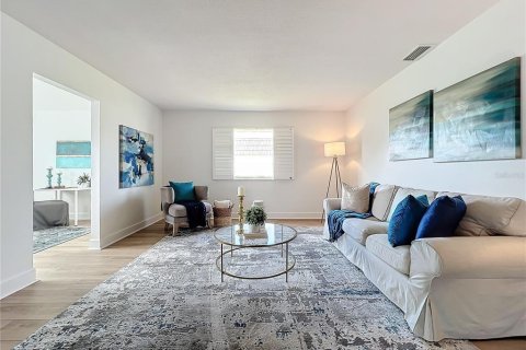 Copropriété à louer à Sarasota, Floride: 2 chambres, 127.46 m2 № 2291388 - photo 12