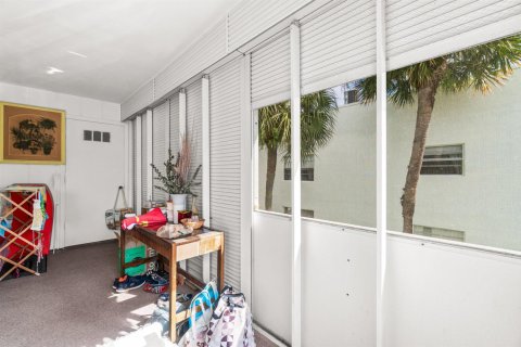 Condo in Delray Beach, Florida, 2 bedrooms  № 2251443 - photo 14