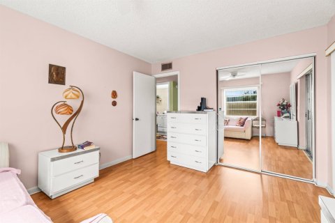 Condo in Delray Beach, Florida, 2 bedrooms  № 2251443 - photo 20