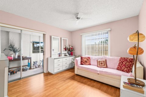 Condo in Delray Beach, Florida, 2 bedrooms  № 2251443 - photo 18