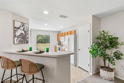 Купить таунхаус в Брэндон, Флорида 7 комнат, 136.85м2, № 2096141 - фото 6