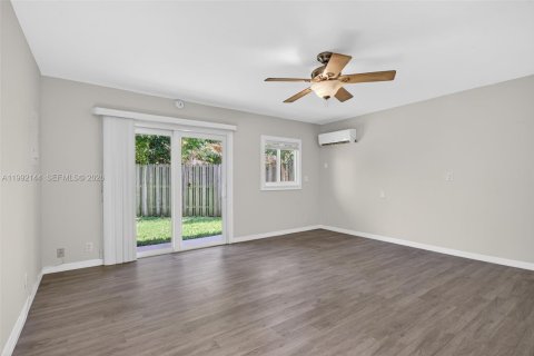 Immobilier commercial à vendre à Lighthouse Point, Floride: 253.53 m2 № 2062999 - photo 13