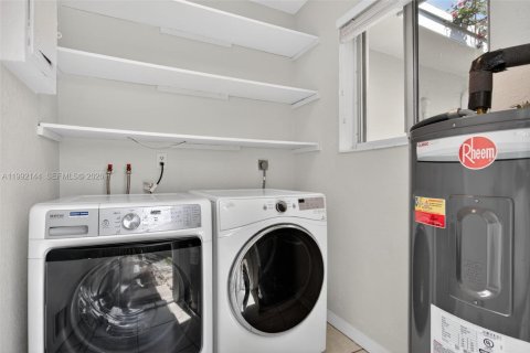 Immobilier commercial à vendre à Lighthouse Point, Floride: 253.53 m2 № 2062999 - photo 12