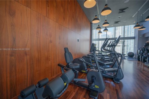 Condominio en alquiler en Miami, Florida, 1 dormitorio, 60.67 m2 № 1946091 - foto 26