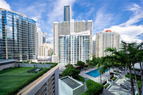 Condominio en alquiler en Miami, Florida, 1 dormitorio, 60.67 m2 № 1946091 - foto 19