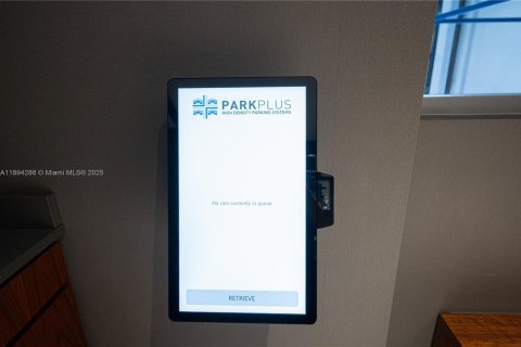 Condominio en alquiler en Miami, Florida, 1 dormitorio, 60.67 m2 № 1946091 - foto 28