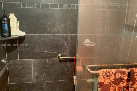 Copropriété à vendre à Pembroke Pines, Floride: 2 chambres № 2033599 - photo 22