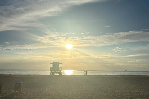 Купить кондоминиум в Майами-Бич, Флорида 2 спальни, 61.22м2, № 2012812 - фото 26