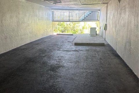 Снять в аренду кондоминиум в Нью-Смирна-Бич, Флорида 1 комната, 106.84м2, № 1751351 - фото 2